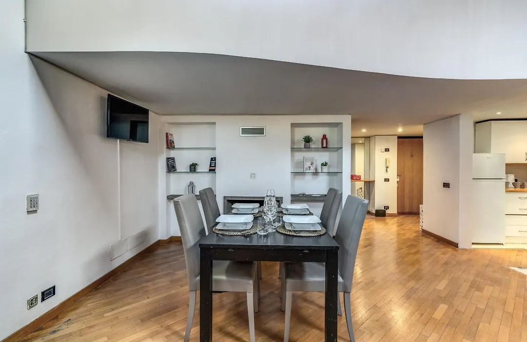 Massimo 60 Apartment By Roman Dreams-1